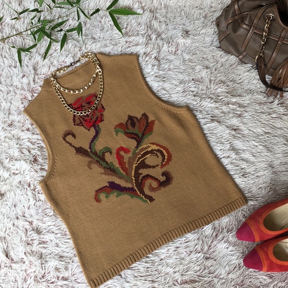 Vintage Tops - 💐VTG tapestry floral print sweater top